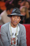 PHARRELL WILLIAM A L'ENREGISTREMENT DE L'EMISSION 'VIVEMENT DIMA