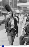 PUNKS AND FASHIONISTAS, KINGS ROAD, LONDON, BRITAIN - SEP 1984