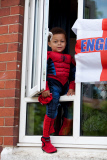 16-facher Ausbrecher - Mutter will Spiderman Jayden mit soliden Holzzaun von unerlaubten Ausflügen abhalten