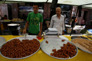 Gaza: Taditional Ramadan Market in Southern Gaza Strip