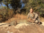 Teenage girl big game hunter Kendall Jones - Jun 2014