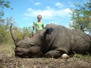 Teenage girl big game hunter Kendall Jones - Jun 2014