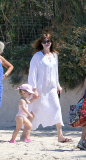 EXCLUSIVE NO WEB NO CREDIT : Carla Bruni-Sarkozy and Giulia at the beach