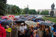 Ukraine: Crisis 