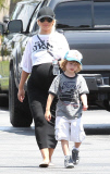 Exclusive... Pregnant Christina Aguilera & Family Go Mini Golfing 