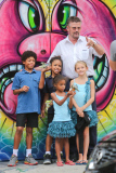 Gunther Klum and his grandkids appreciate good art!