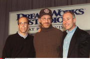 USA: L.A.: DREAM WORKS CONSTRUIT UN STUD  IO DE CINEMA: JEFFREY KATZENBERG, DAVID
