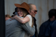 Johnny Depp gets a visit from fiancée Amber Heard on last day of ¿Black Mass¿ Filming
