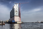 ELBPHILHARMONIE IN HAMBURG