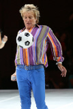 Rod Stewart rocks em' in Vacouver