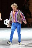 Rod Stewart rocks em' in Vacouver