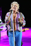 Rod Stewart rocks em' in Vacouver