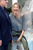 Sofia Vergara can't hold back the laughter while filming with Ed O'Neill