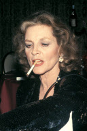 LAUREN BACALL RETRO