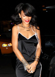 Rihanna flashes some skin in NYC