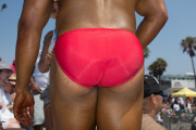 Mr and mrs muscle beach: photographer delves into america's body builders, America, August 2014