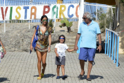 Exclusif: Flavio Briatore, sa femme Elisabetta et leur fils Falco en vacances en Sardaigne. SLF
