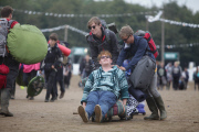 Leeds Festival . . . Die Zeltstadt nach Ende des Musikfestivals