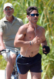 Pier Silvio Berlusconi shows of his incredible body at 45 years old in Saint Tropez