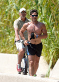 Pier Silvio Berlusconi shows of his incredible body at 45 years old in Saint Tropez