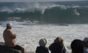 Hurricane brings Big Surf to California