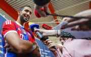 Fussball: Bayerns Fussballer beim Paulaner Sponsorentermin