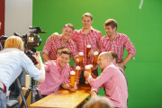 Fussball: Bayerns Fussballer beim Paulaner Sponsorentermin