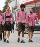 Fussball: Bayerns Fussballer beim Paulaner Sponsorentermin