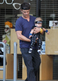 Semi-Exclusive... Josh Duhamel & Fergie Celebrate Axl's First Birthday 