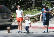 Exclusive... Natalie Portman & Family Go For A Hike 