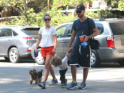 Exclusive... Natalie Portman & Family Go For A Hike 