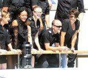 RIHANNA HAVING HER PICTURE TAKEN WITH THE CREW
