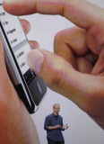 Apple introduces iPhone 6 and Apple Watch