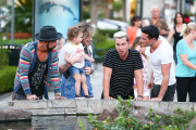 *EXCLUSIVE* Backstreet Boys¿ Lance Bass and A.J McLean reunite for dinner with the family