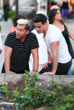 *EXCLUSIVE* Backstreet Boys¿ Lance Bass and A.J McLean reunite for dinner with the family