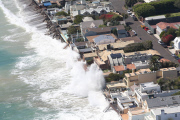 PREMIUM EXCLUSIVE Star-studded Malibu Colony under siege by rising sea levels