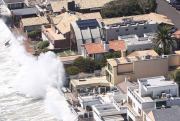PREMIUM EXCLUSIVE Star-studded Malibu Colony under siege by rising sea levels