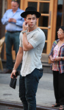 Nick Jonas and Joe Jonas Having Lunch in Soho