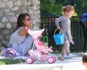 Semi-Exclusive... Jessica Alba & Family Enjoy A Day At The Park 