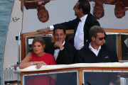 Clooney and guests sail to to pre-wedding dinner