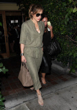Jennifer Lopez & Leah Remini Out For Dinner At Ago 