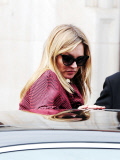 EXC - KATE MOSS HAVING LUNCH AT SCOTTS WITH CELEB PALS