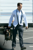 *EXCLUSIVE* Josh Duhamel is in a hurry to go home after a day of filming