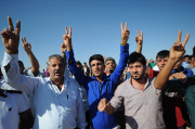 Turkish Kurds demand protection for Syrian Kurds, Suruc, Turkey - 05 Oct 2014