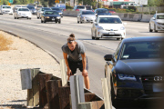 Harry Styles Vomits On The Roadside
