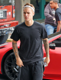 Semi-Exclusive... Justin Bieber Hits The Gym 
