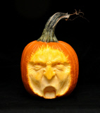 Amazing Pumpkin carvings by Scott Cummings
