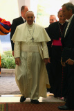Spieler und Funktionäre des FC Bayern München bei einer Privataudienz bei Papst_Franziskus