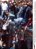 WEST GERMANY/WEST BERLIN : The Fall of the Berlin Wall