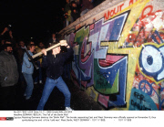 GERMANY/BERLIN : The Fall of the Berlin Wall